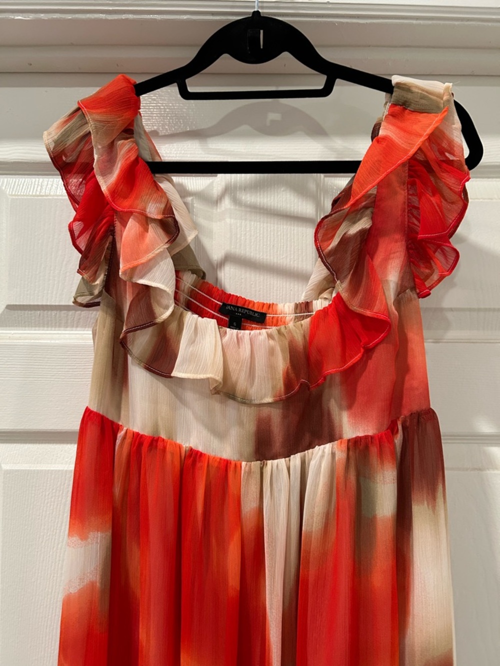 Banana Republic Chiffon Watercolor Ruffle Dress With Tie Back Size Small - Picture 4 of 8
